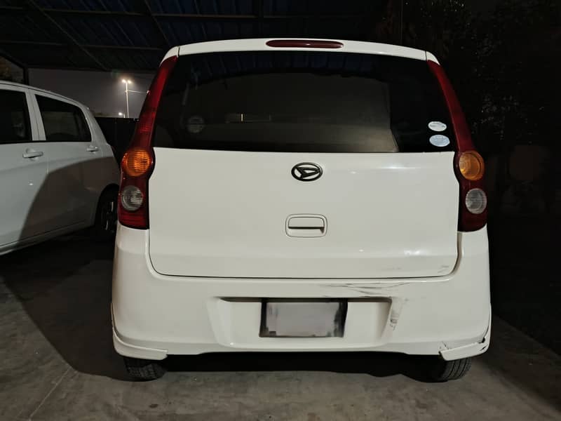 Daihatsu Mira 2009/2013 4