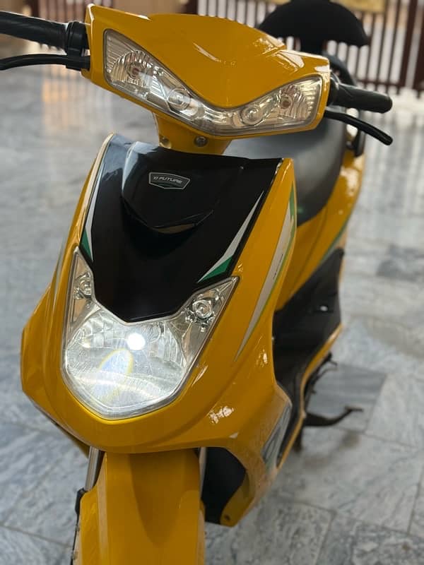 Yj future Electric scooty Up for sale 13