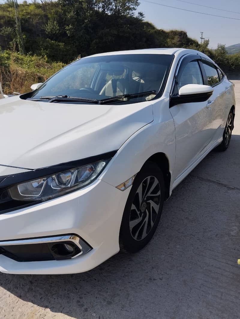 Honda Civic 1.8 UG VTi Oriel Prosmatec 2017 Model 2