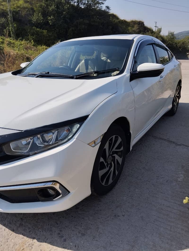 Honda Civic 1.8 UG VTi Oriel Prosmatec 2017 Model 4