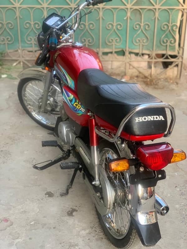 honda cd70 2024 0/3/2/8/4/1/7/8/3/8/5 2