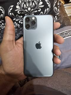 iphone 11 pro nonpta 64gb with original box, handsfree and invoice