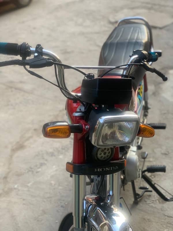 honda cd70 2024 0/3/2/8/4/1/7/8/3/8/5 5