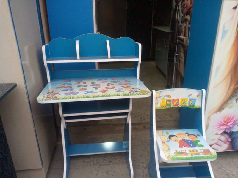 kids study activity table 12