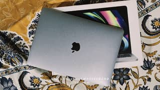 MACBOOK