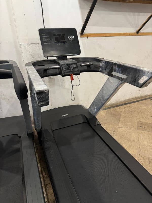 Etanza / LifeFitness / Precor / Lesco / Technogym / cybex Treadmill 7