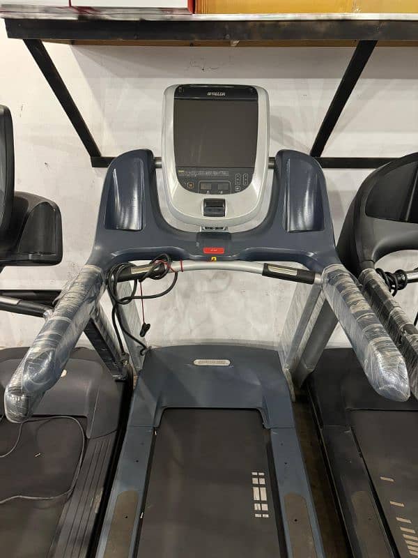 Etanza / LifeFitness / Precor / Lesco / Technogym / cybex Treadmill 12