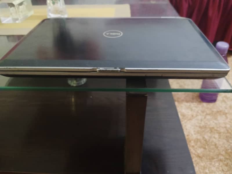 Dell latitude Corei7 2nd generation 5