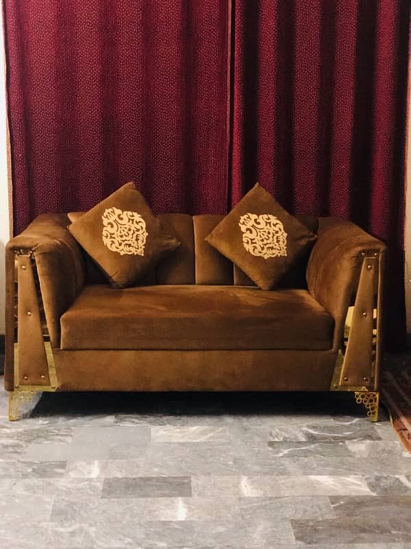 1.2. 3 seater sofa set available for sale excellent condition 3