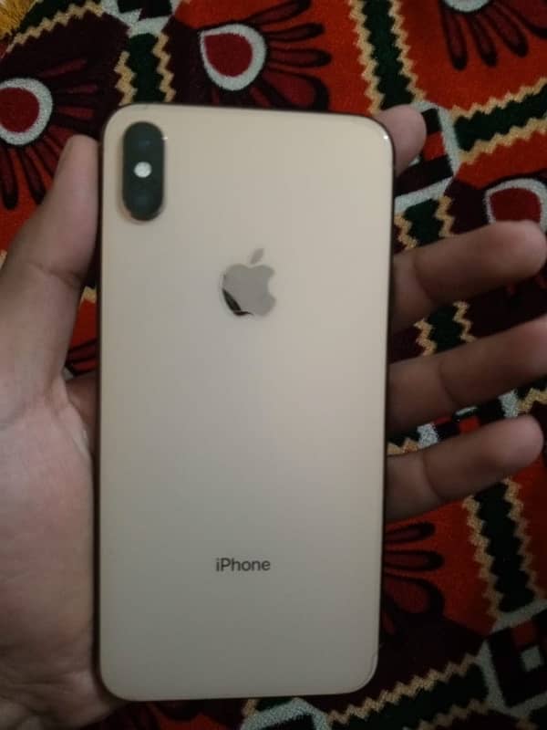 iPhone XS Max 0