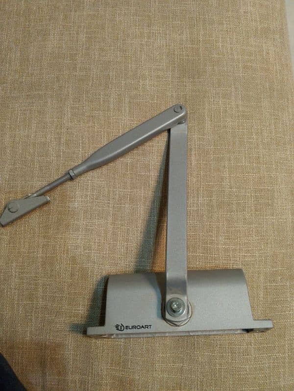 Door closer  for sale 0