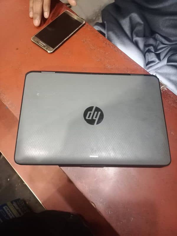 HP TOUCH SCREEN LAPTOP 1