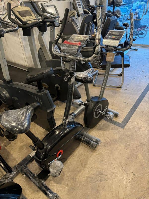 Exercise Bike / Spin Bike / Upright cycle / Home gym / Elleptical 9