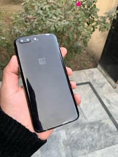 one plus 5 8/128gb dual sim