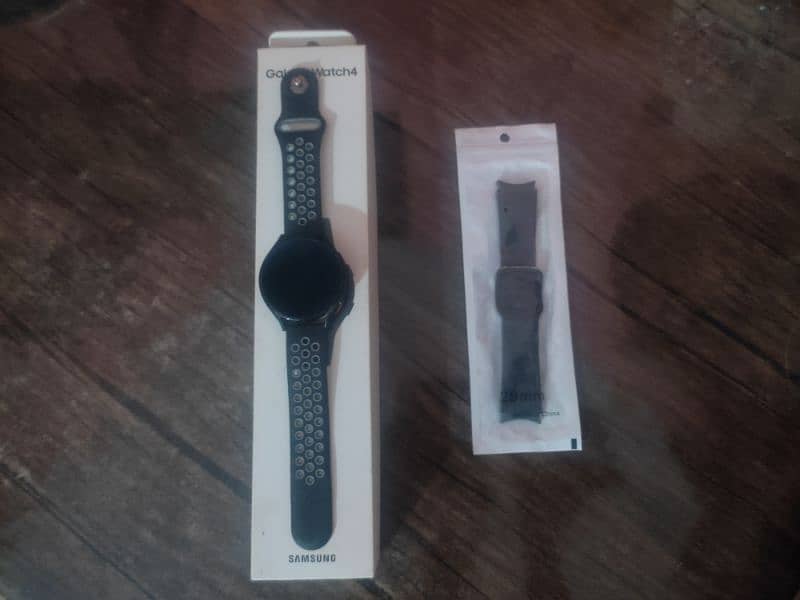 Samsung Galaxy Watch 4 44mm 1