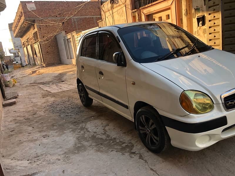 Hyundai Santro exective 2005 better than cultus mehran coure alto 5