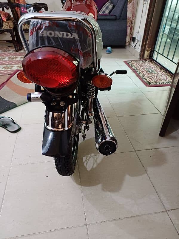 honda 125s 11