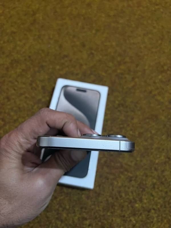 iPhone 15pro max jv 256GB with box Natural colour 5