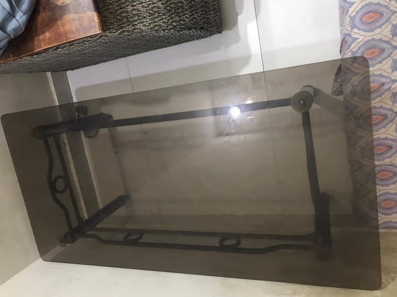 CENTER GLASS TABLE 4