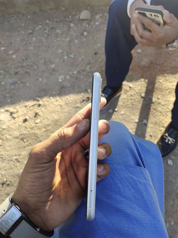 iphone 11 non pta 4