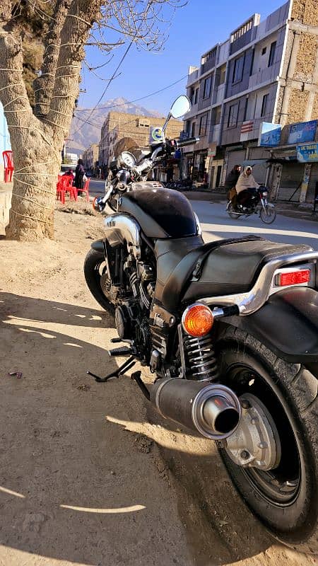 Yamaha Vmax 1200cc 1