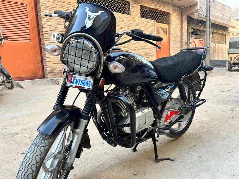 Suzuki GS 150 Special Edition 0