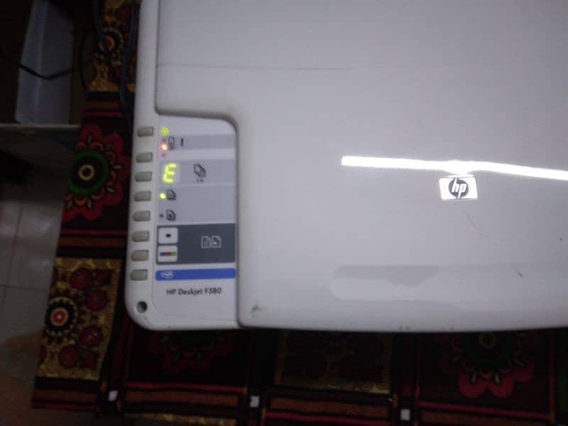 HP Deskjet F-380 Printer 1