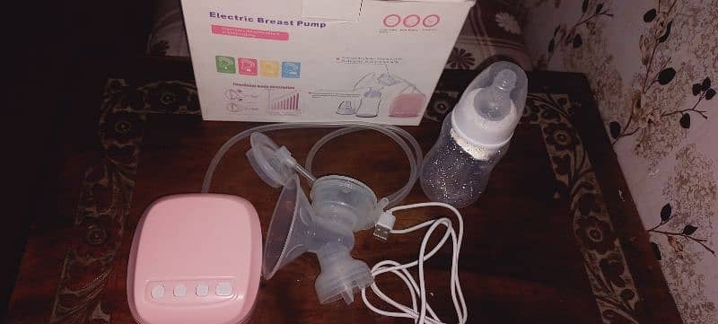 Electric breast pump 1