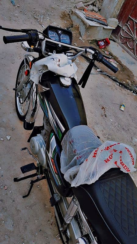 honda 125 karachi number 2023/6/21 5