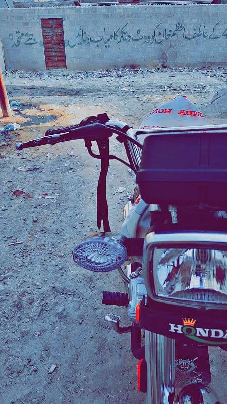 honda 125 karachi number 2023/6/21 8