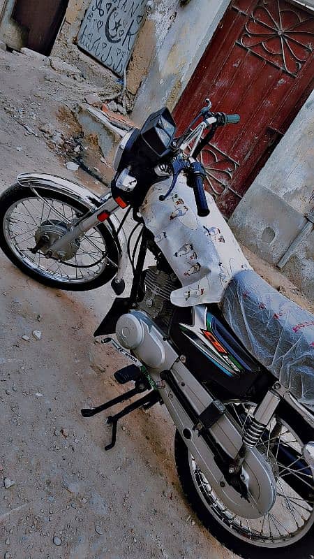 honda 125 karachi number 2023/6/21 11