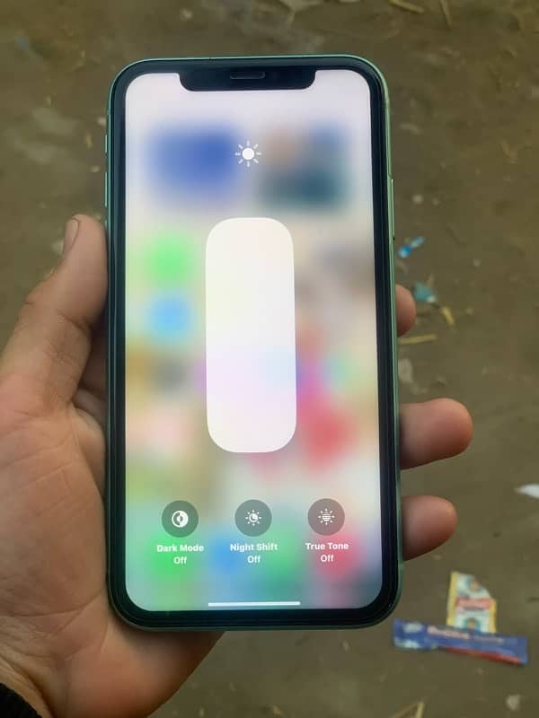 I phone 11 64gb all ok sat battery 85 only panel chain Face ID off 7