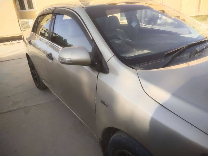 Toyota Corolla 2011 4