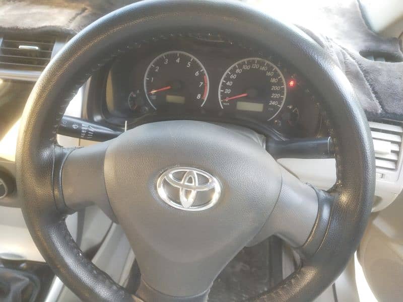 Toyota Corolla 2011 13