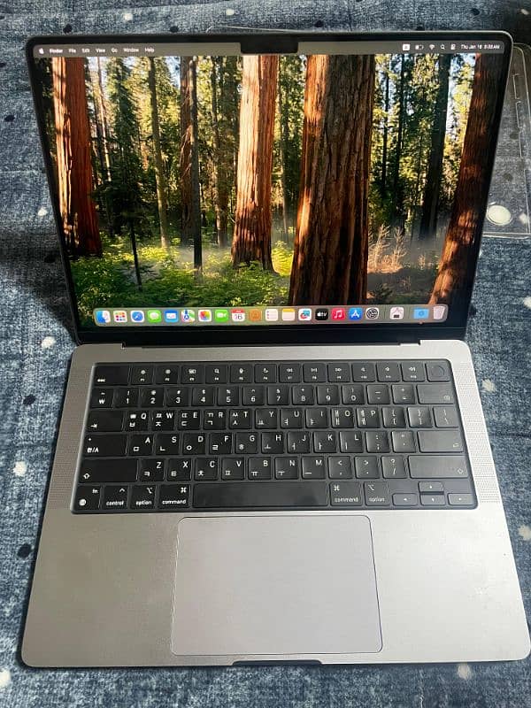 Macbook Pro M3, 8/512, 0