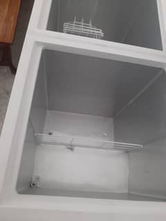 Hire Freezer HDF-385H