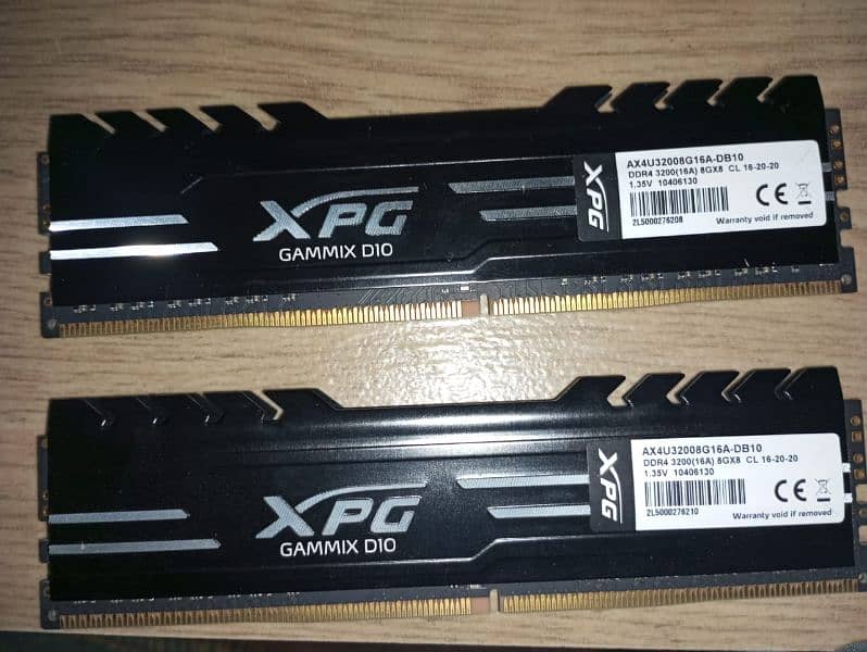 xpg d10 8+8gb 0