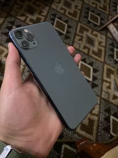 Iphone 11 pro max like new