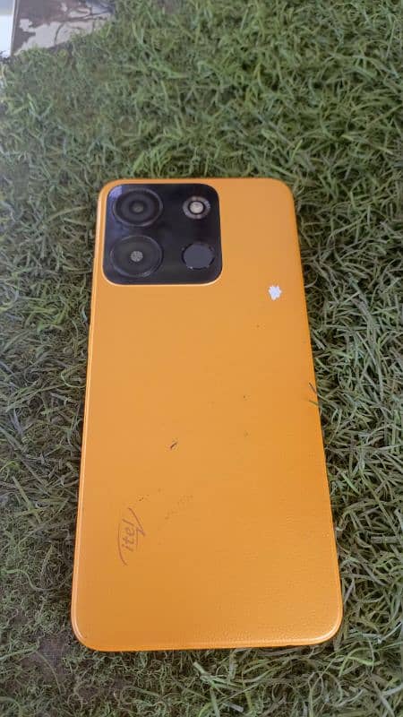 Itel a05s 8/64GB Urgent sale 22000 3