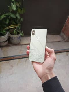 IPHONE XS NON PTA.  ( F / U ). BATTERY ORIGINAL