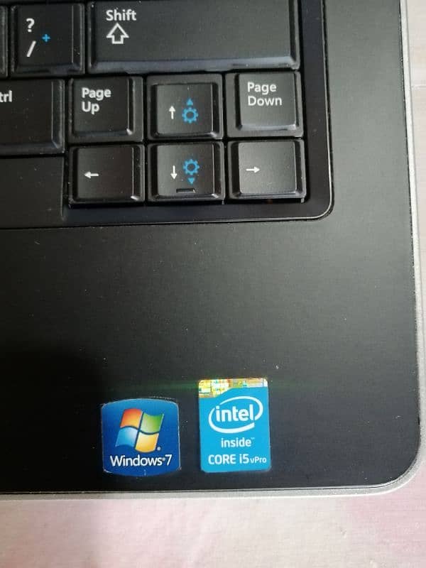 intel core i5 vpro dell laptop 2