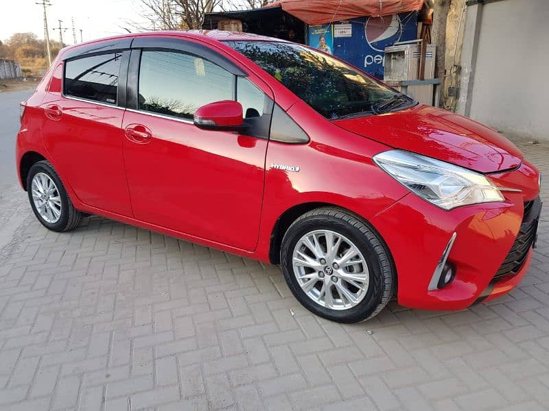 Toyota Vitz 2018 14