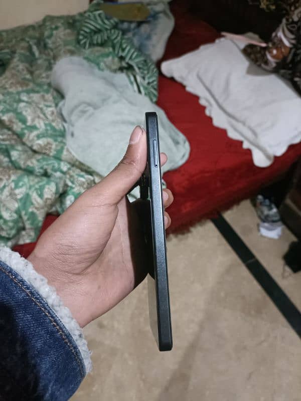 Redmi note 13 pro 3