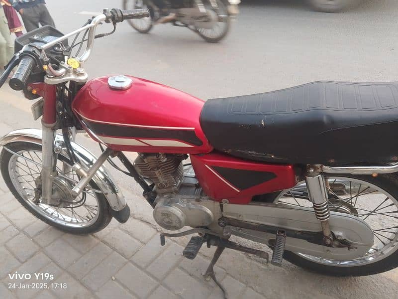 Honda 125 bike okay hai baki apna rate batu 9