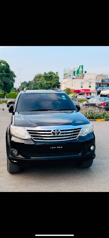 Toyota Fortuner 2013 9