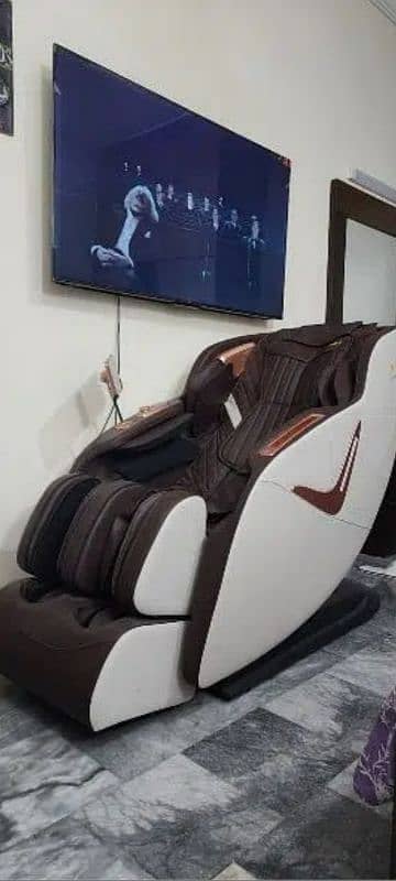 U-VICTOR massage chair, muscle relief, multiple massage techniques 1