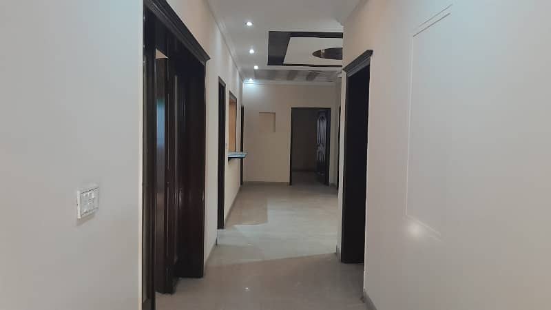 20 Marla Lower Portion Fully Independent Available For Rent In Z Block DHA Phase 3 Lahore 0