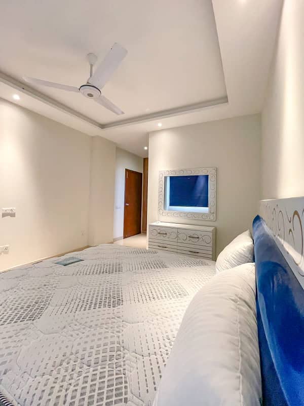 Exclusive 3-Bedroom Un-Furnish Apartment in Defence View Apartments, DHA Phase 4 95K Rent! 10