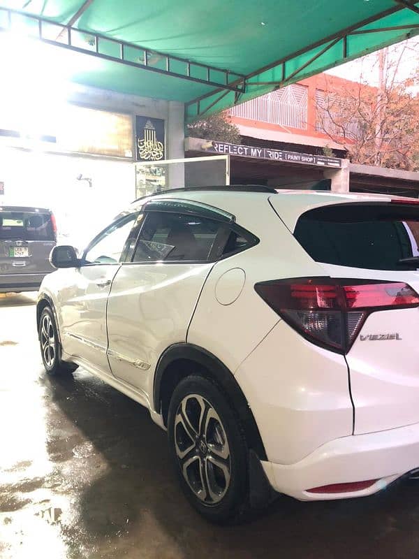 Honda Vezel 2015 5