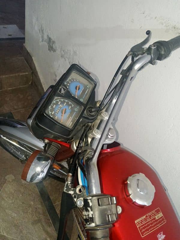 Honda 125 brand new condition total jenuin 6